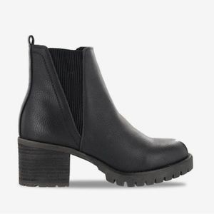 Mia Jody Chelsea Boot
